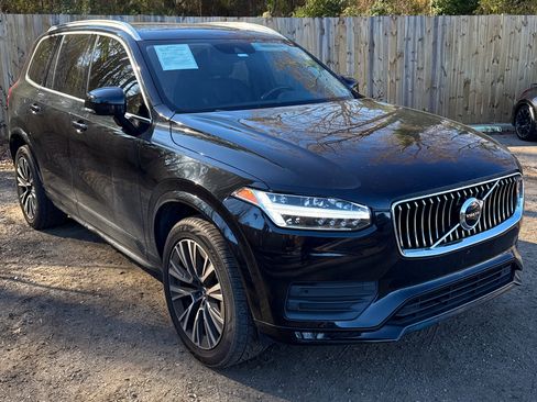 Used 2022 Volvo XC90 T6 Momentum image 19