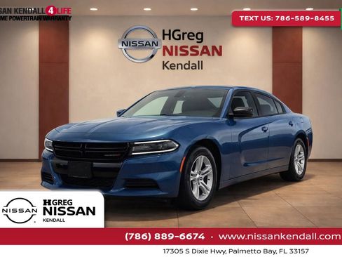 Used 2023 Dodge Charger SXT image 1