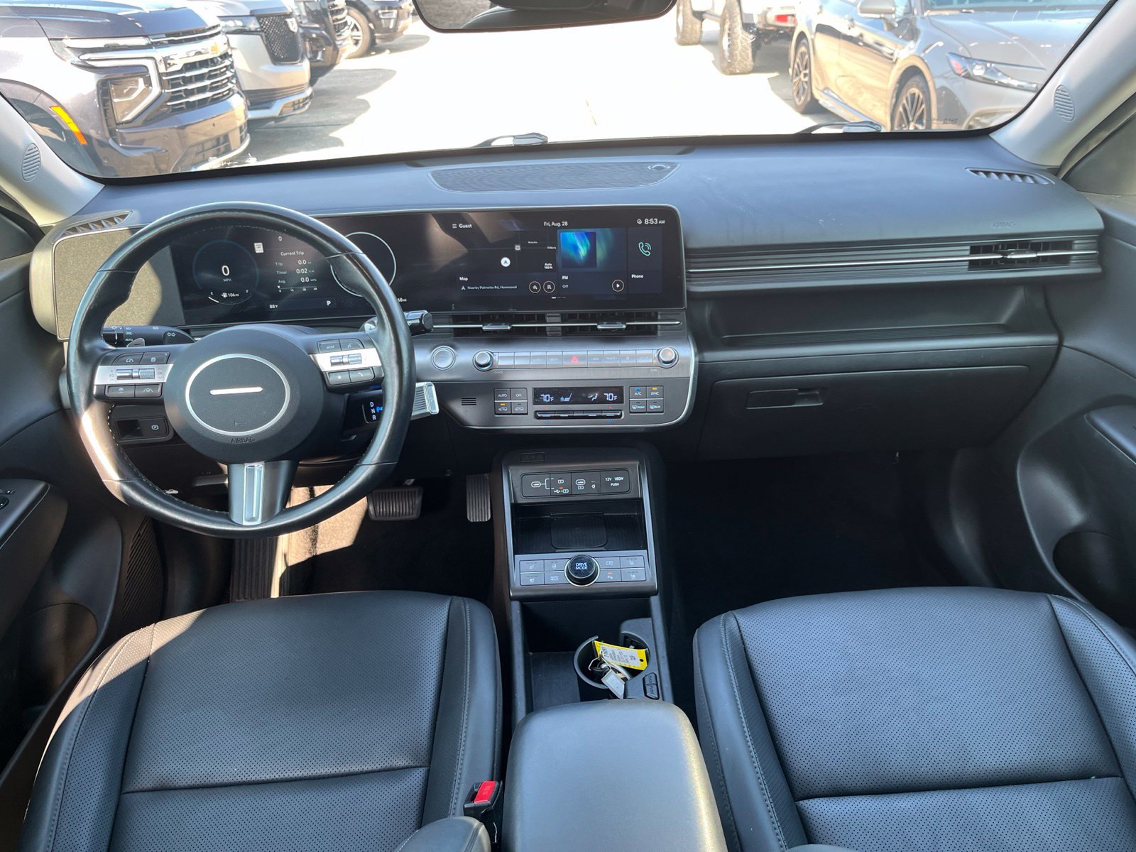 Used 2024 Hyundai Kona Limited FWD image 9