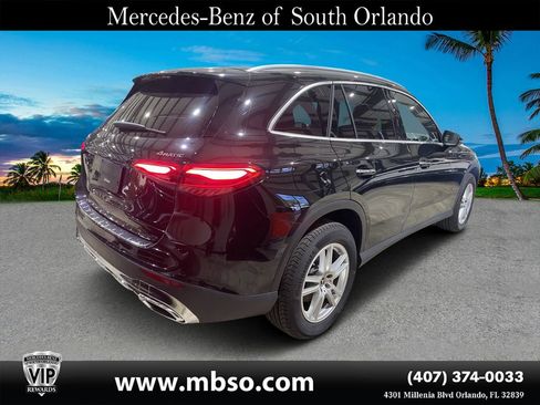 Used 2025 Mercedes-Benz GLC 300 4MATIC image 13