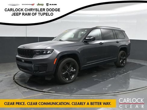 Used 2023 Jeep Grand Cherokee L Laredo AWD/4WD image 7