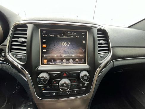 Used 2016 Jeep Grand Cherokee Limited image 11