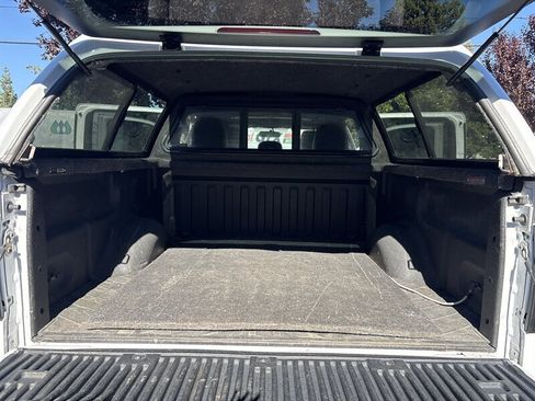 Used 2014 Ford F150 FX4 w/ Equipment Group 402A Luxury AWD/4WD image 31