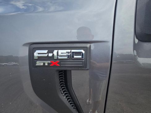 Used 2022 Ford F150 XL w/ STX Appearance Package AWD/4WD image 15