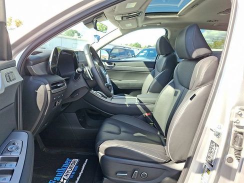 Used 2025 Hyundai Palisade SEL AWD/4WD image 12
