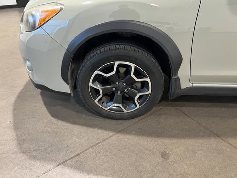 Used 2014 Subaru Crosstrek 2.0i Limited image 41
