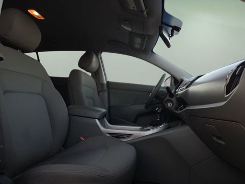 Used 2016 Kia Sportage LX image 15