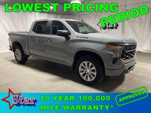 Used 2024 Chevrolet Silverado 1500 Custom AWD/4WD image 1