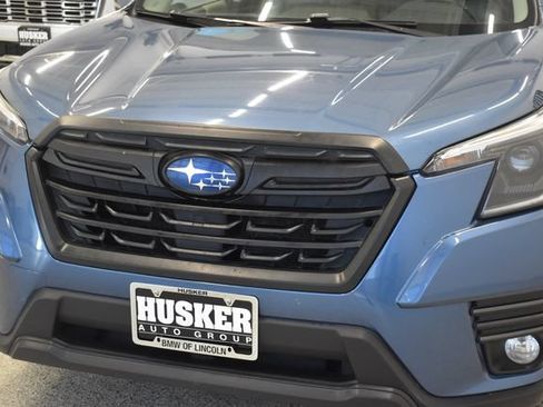 Used 2022 Subaru Forester Limited AWD/4WD image 14