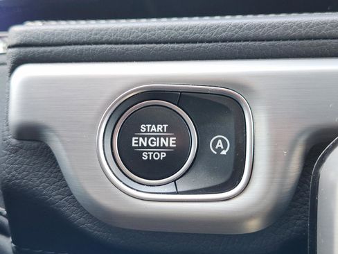 Certified 2021 Mercedes-Benz G 550 image 14