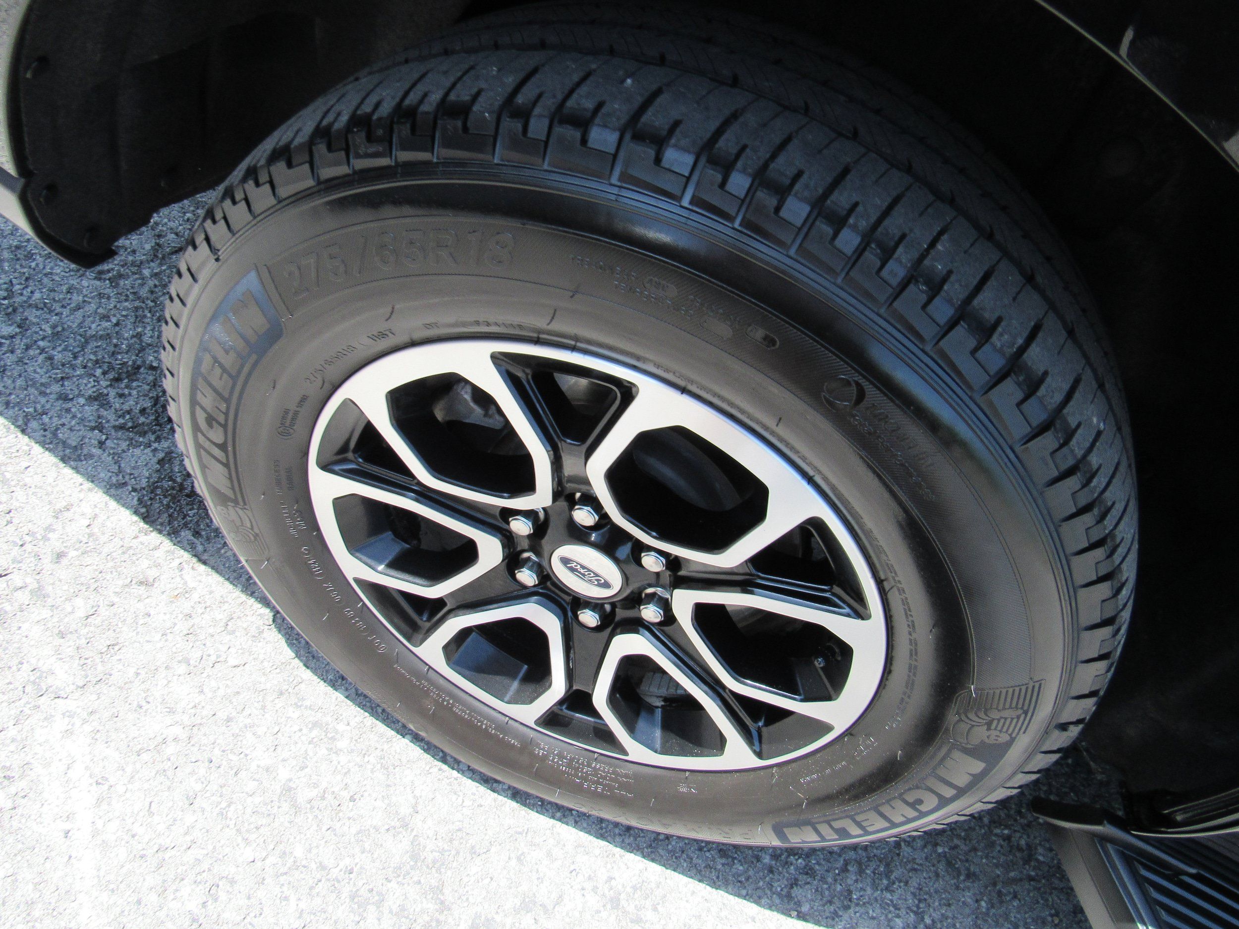 Used 2024 Ford Expedition XLT AWD/4WD image 12