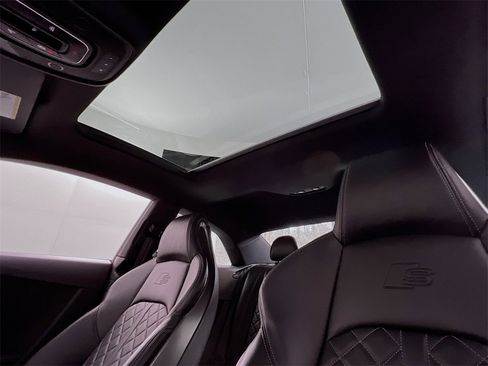 Used 2018 Audi S5 Premium Plus w/ Navigation Package image 14