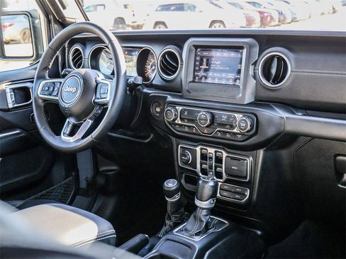 Used 2020 Jeep Gladiator Overland w/ Safety Group image 23