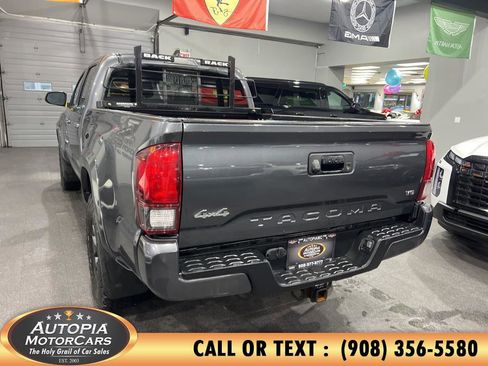 Used 2021 Toyota Tacoma SR5 image 5