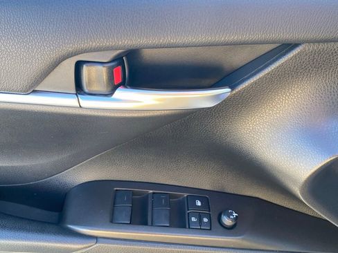 Used 2023 Toyota Camry SE image 21