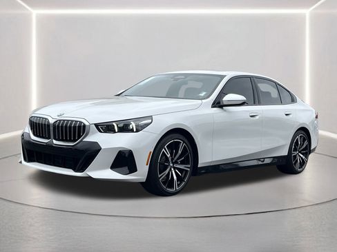 New 2026 BMW 530i w/ M Sport Package image 22