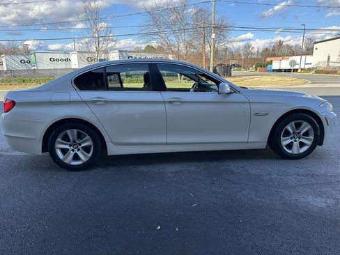 Used 2013 BMW 528i xDrive Sedan image 6
