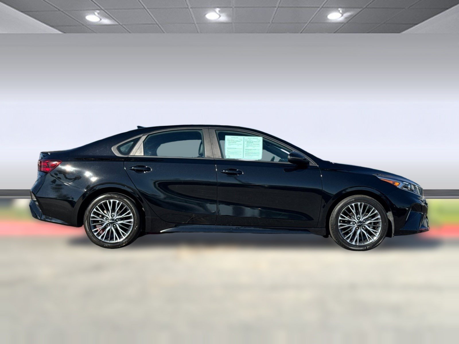 Used 2023 Kia Forte GT-Line FWD image 8