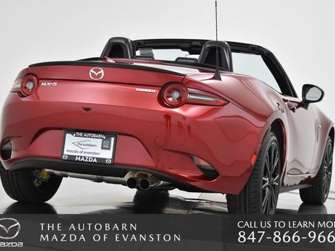 New 2026 MAZDA MX-5 Miata Club w/ Interior Package RWD image 23