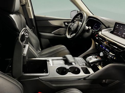 Used 2024 Acura MDX SH-AWD w/ Technology Package image 29