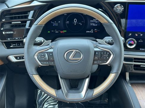 Used 2025 Lexus RX 350 image 41