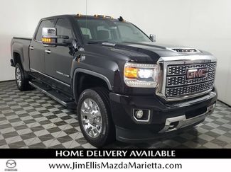 Used 2018 GMC Sierra 2500 Denali w/ Duramax Plus Package AWD/4WD video 1