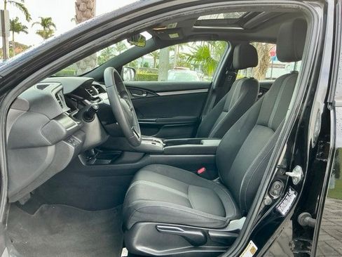 Used 2019 Honda Civic EX image 8