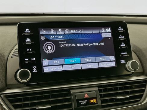 Used 2019 Honda Accord Sport image 19