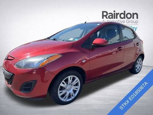 Used 2014 MAZDA MAZDA2 Sport FWD image 3