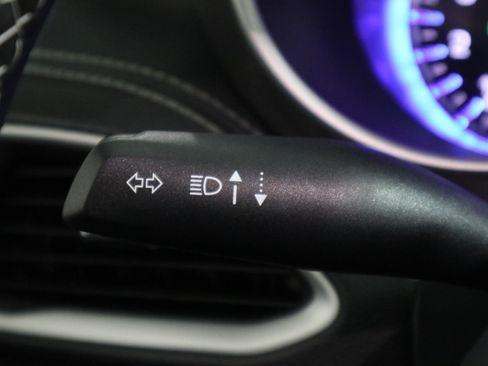 New 2026 Chrysler Pacifica Select image 32