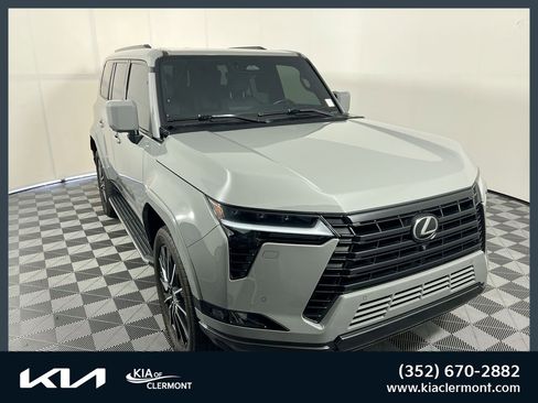 Used 2024 Lexus GX 550 w/ Accessory Package (Z1) AWD/4WD image 1