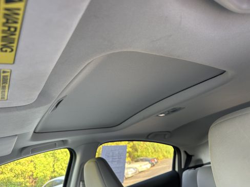 Used 2019 Honda HR-V EX image 6