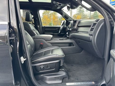 Used 2023 RAM 1500 Limited AWD/4WD image 15