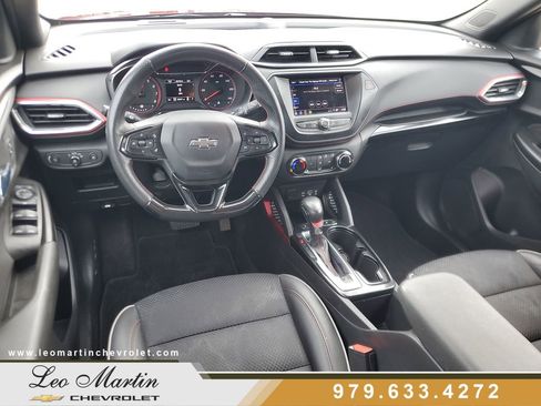 Used 2023 Chevrolet TrailBlazer RS AWD/4WD image 11