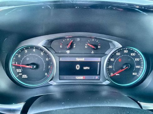 Certified 2023 Chevrolet Traverse LT FWD image 11