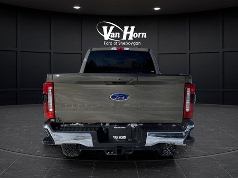 New 2026 Ford F250 XLT w/ XLT Premium Package AWD/4WD image 15