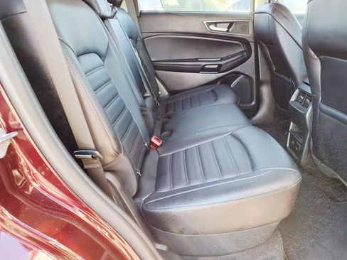 Certified 2024 Ford Edge SEL w/ Convenience Package AWD/4WD image 14
