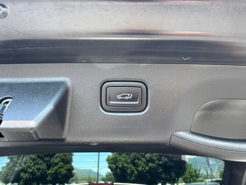 Used 2024 Hyundai Kona Limited AWD/4WD image 12