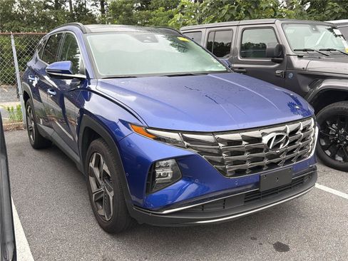 Used 2024 Hyundai Tucson Limited AWD/4WD image 3