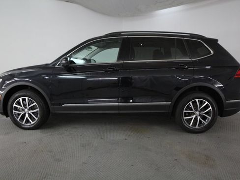 Used 2020 Volkswagen Tiguan SE FWD image 4