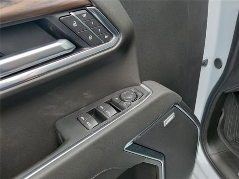 New 2026 GMC Sierra 1500 SLT AWD/4WD image 21