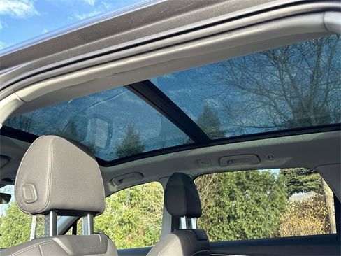 Used 2023 Audi Q7 2.0T Premium w/ Convenience Package image 17