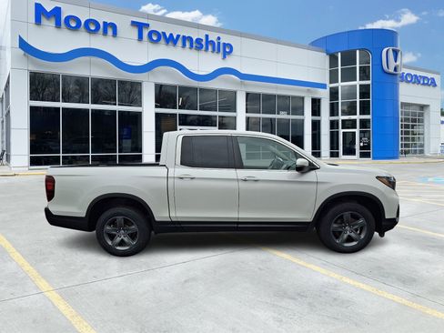 Used 2023 Honda Ridgeline RTL image 7