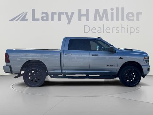 New 2026 RAM 2500 Laramie AWD/4WD image 6