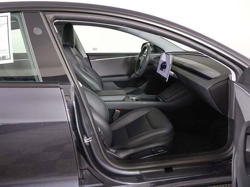 Used 2025 Tesla Model 3 Long Range RWD image 32