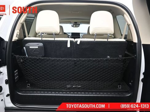 Used 2023 Lexus GX 460 Premium AWD/4WD image 35