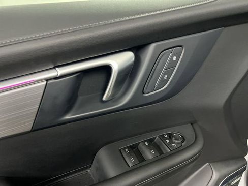 Certified 2025 Buick Enclave Preferred image 22