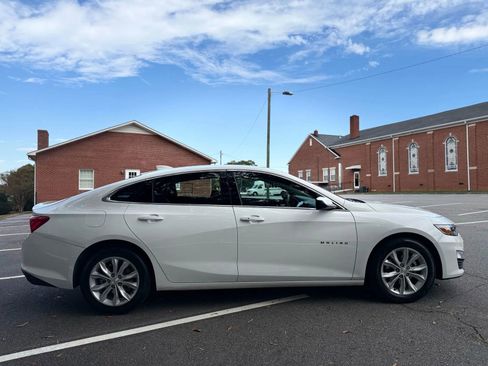 Used 2024 Chevrolet Malibu LT FWD image 7