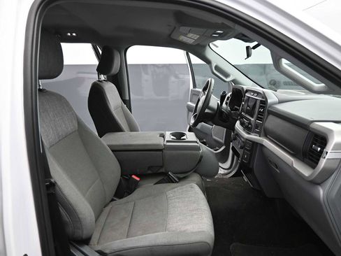 Used 2022 Ford F150 XLT image 14