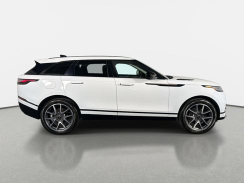 Used 2025 Land Rover Range Rover Velar Dynamic SE image 2